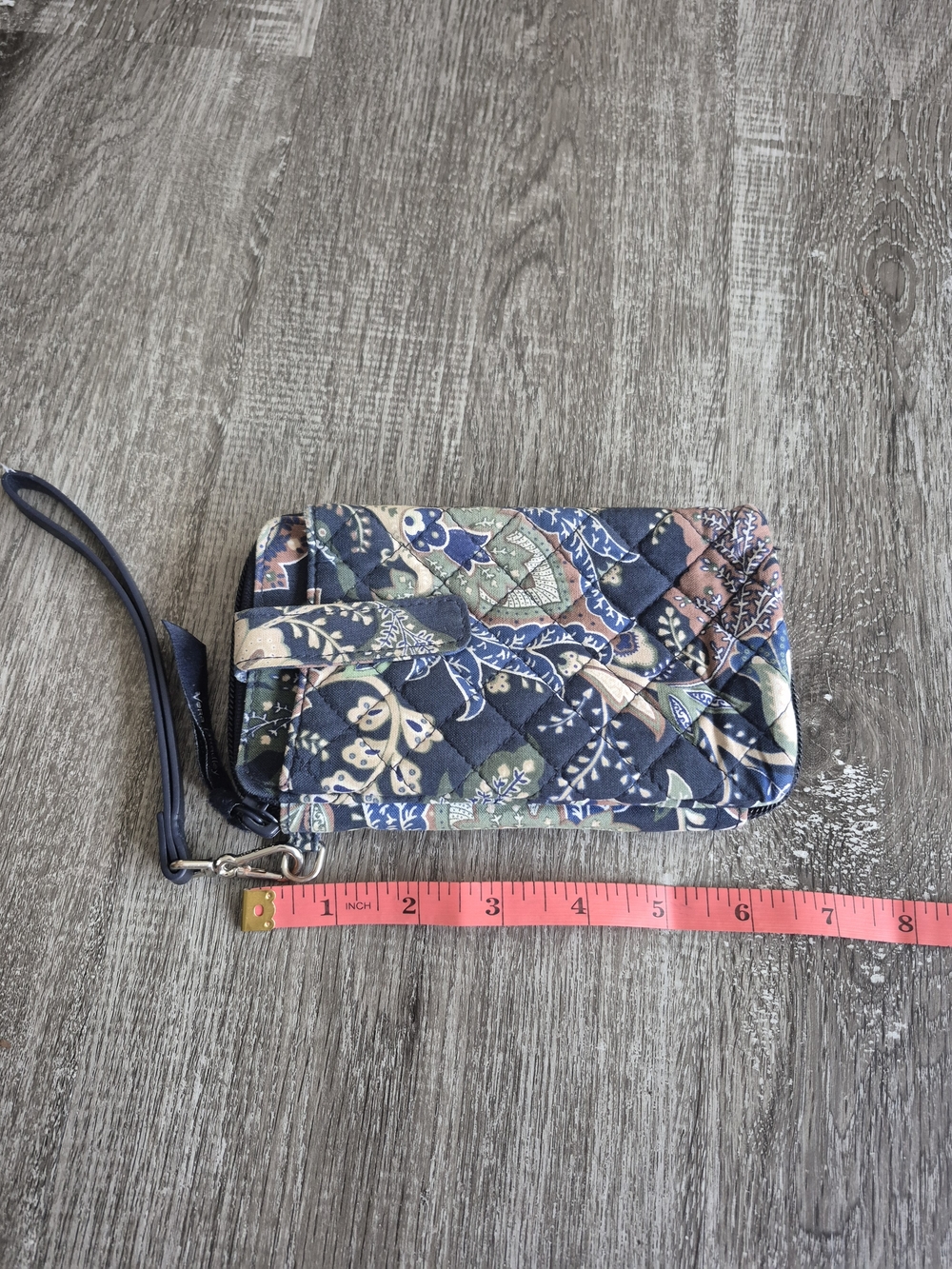 Vera Bradley Quilted Wristlet in Navy Floral Patchwork